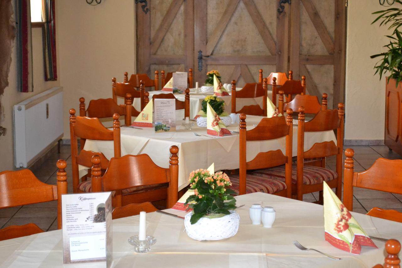 Elegant-Hotel "Zur Burg" Posterstein 外观 照片